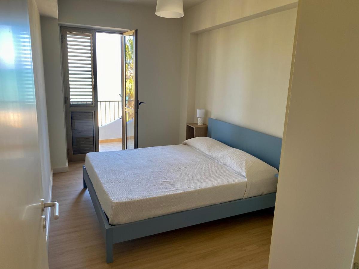Caroni - Casa Sul Mare Apartment Caronia Marina ภายนอก รูปภาพ