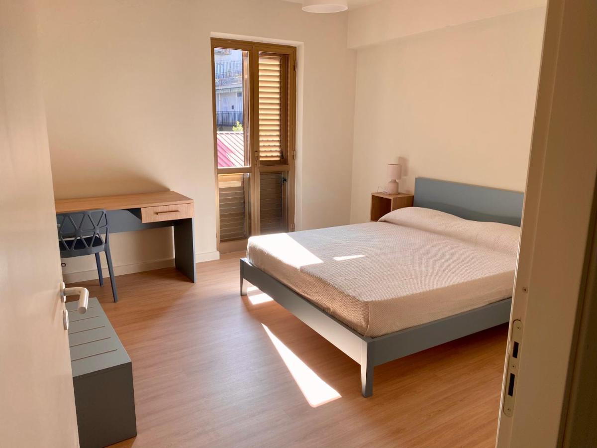 Caroni - Casa Sul Mare Apartment Caronia Marina ภายนอก รูปภาพ