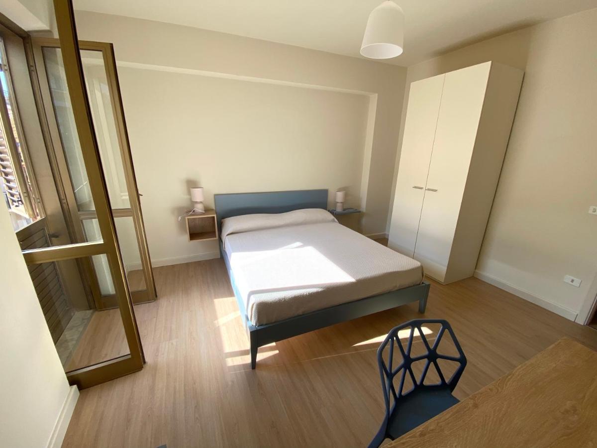 Caroni - Casa Sul Mare Apartment Caronia Marina ภายนอก รูปภาพ