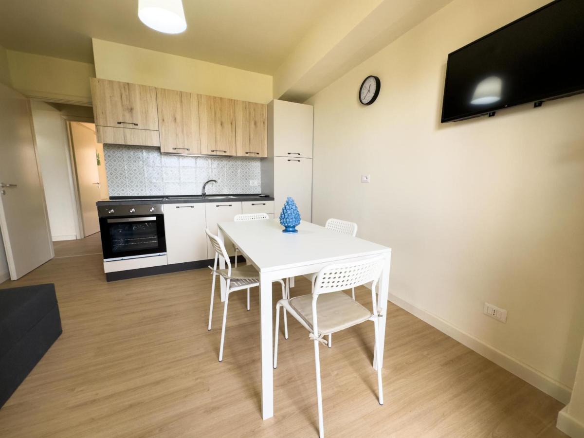 Caroni - Casa Sul Mare Apartment Caronia Marina ภายนอก รูปภาพ